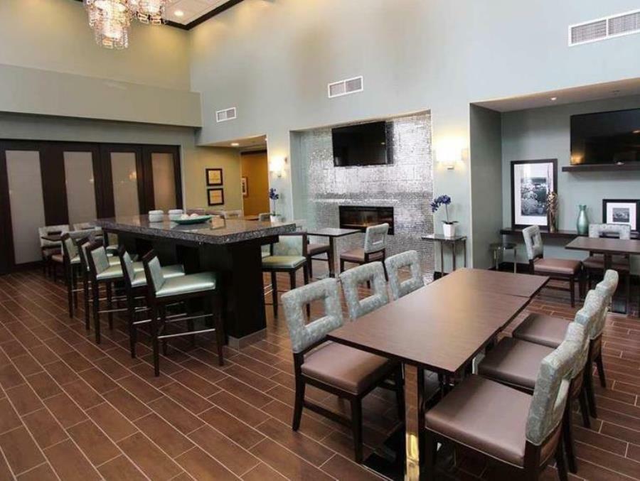 Hotel Hampton & By Hilton Airport St. John's